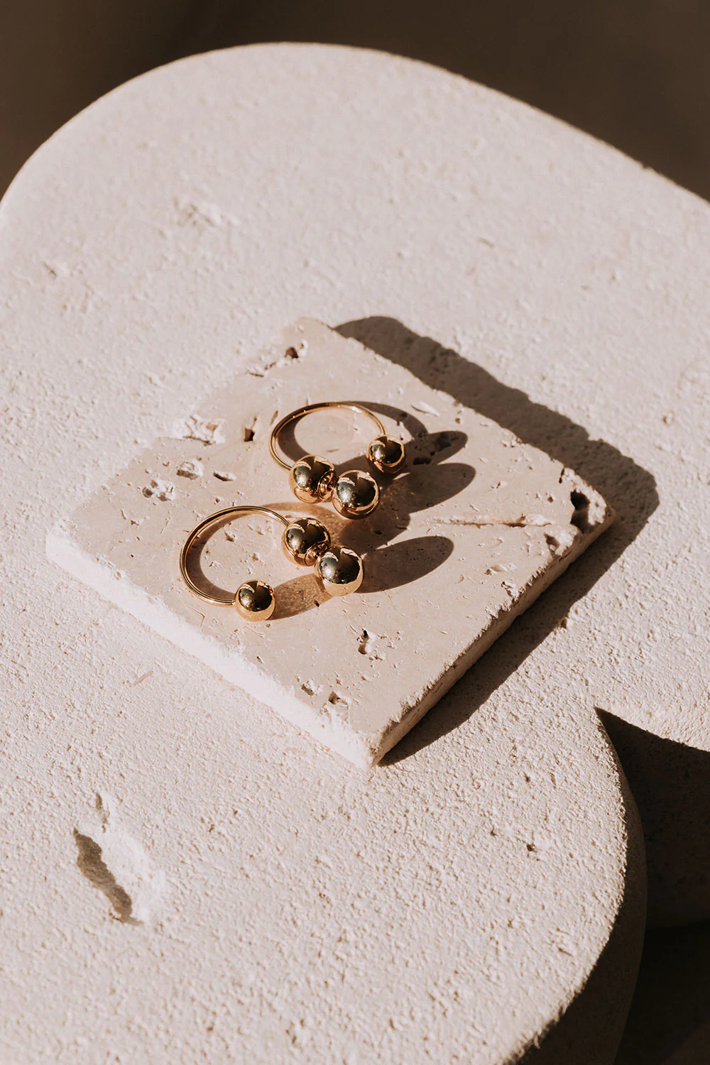 18K Amari Earrings - Image 2