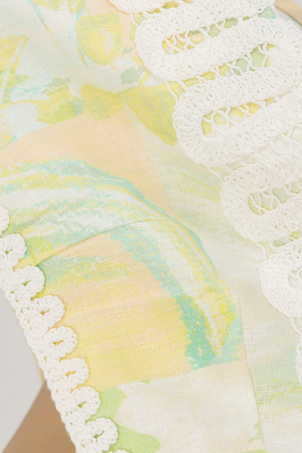 Aquila Crop - Fiore Festivo - Image 9