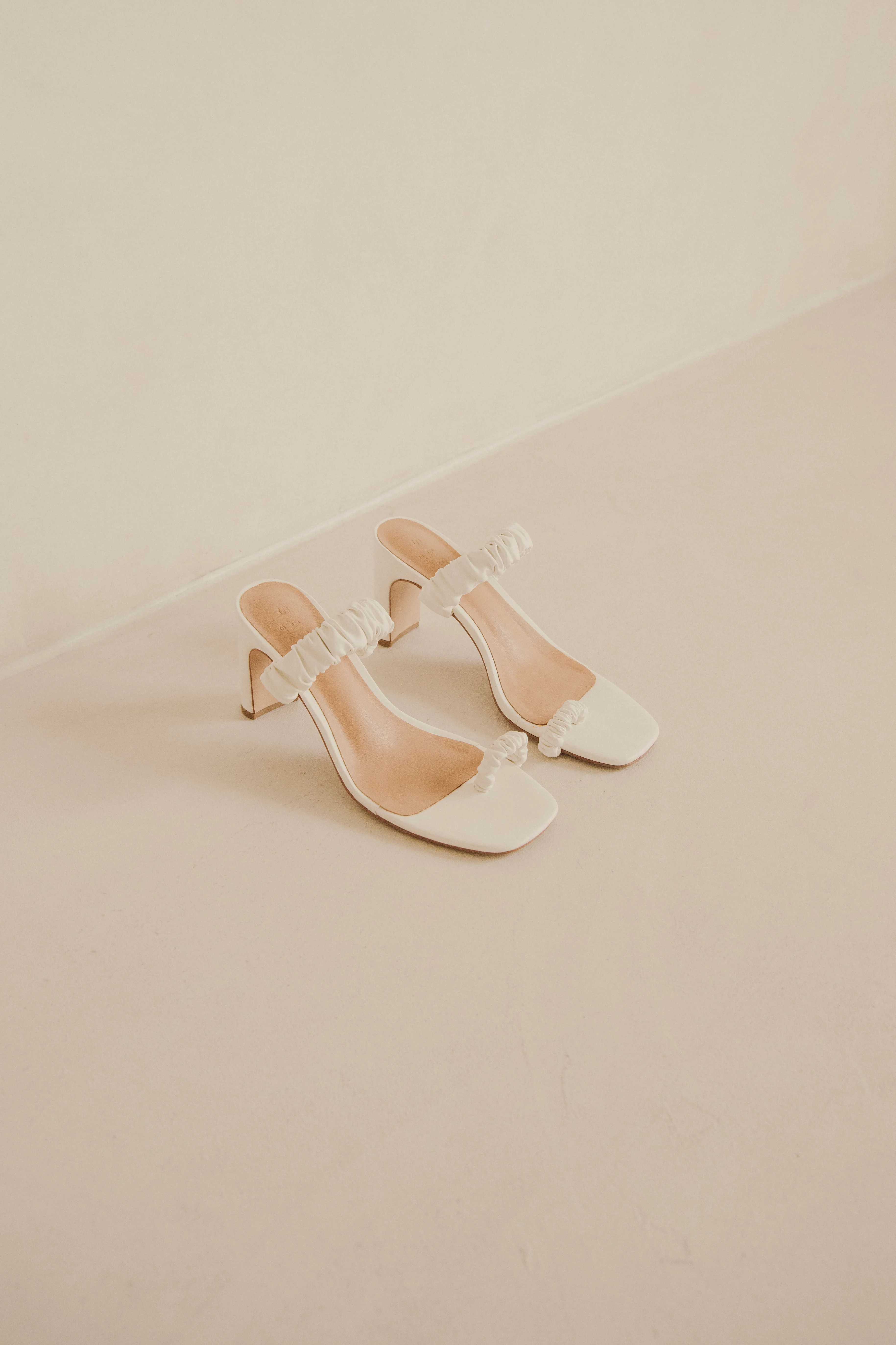 Catalina Heels - White - Image 4