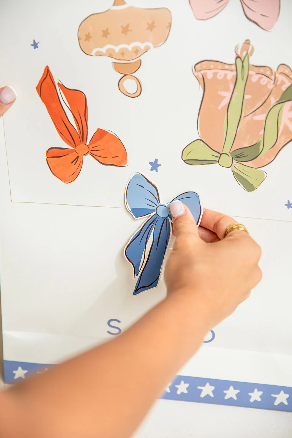 Christmas Gift Wrapping - Image 8