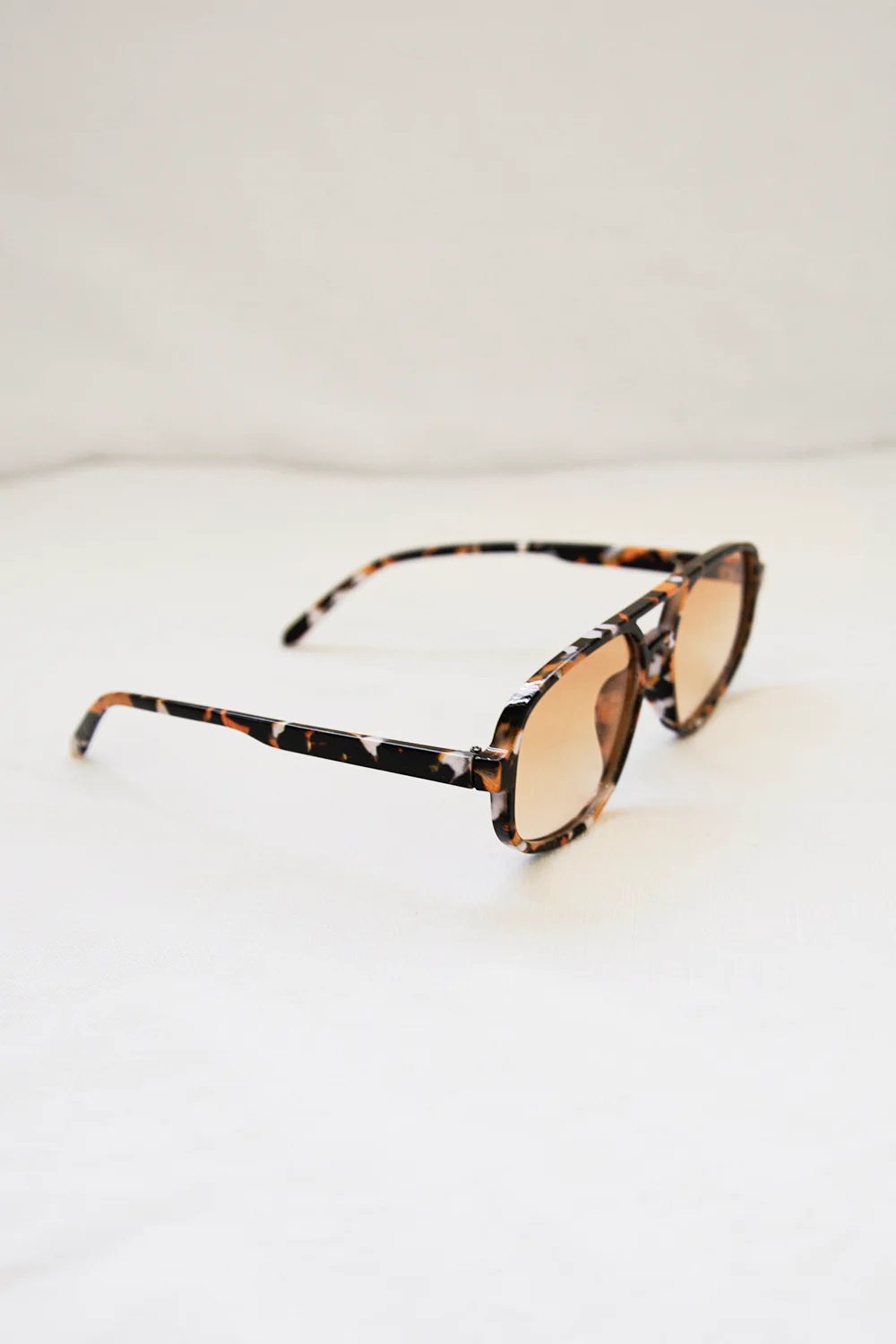 Cora Sunglasses - Image 2