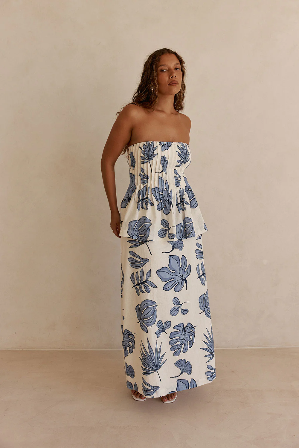 Reign Dress - Phylida Azure - Image 2