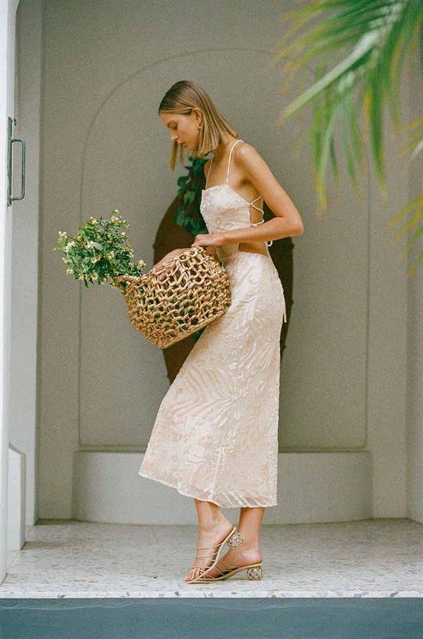 SAMPLE-Aviera Midi Dress - Image 4