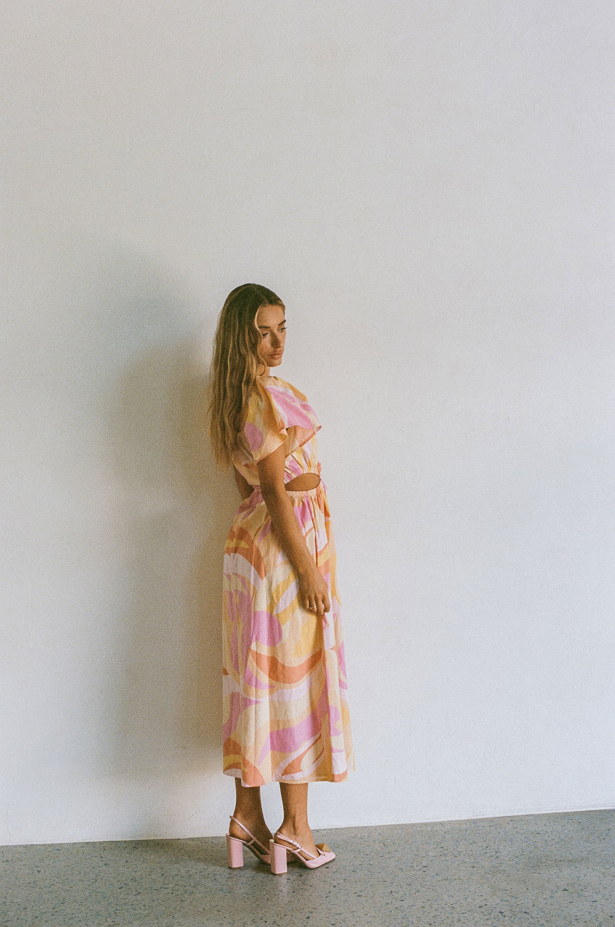 SAMPLE-Ezzy Midi Dress - Image 3