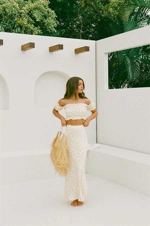 SAMPLE-Halo Skirt - Image 3
