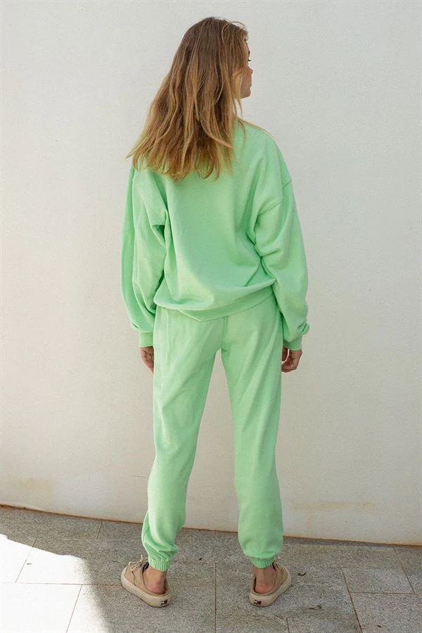 SAMPLE-Ivy Crew Sweater - Image 5