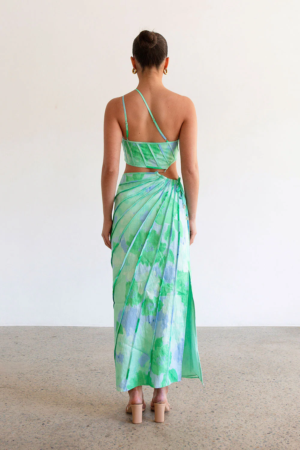 SAMPLE-Jaliyah Dress - Blue Gerbera - Image 11