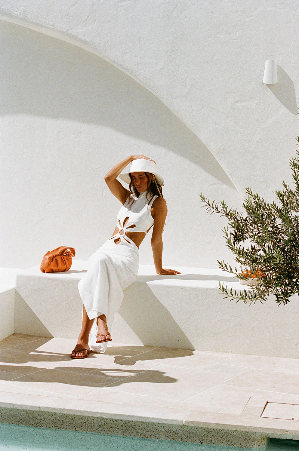 SAMPLE-Omnia Midi Dress - Image 3